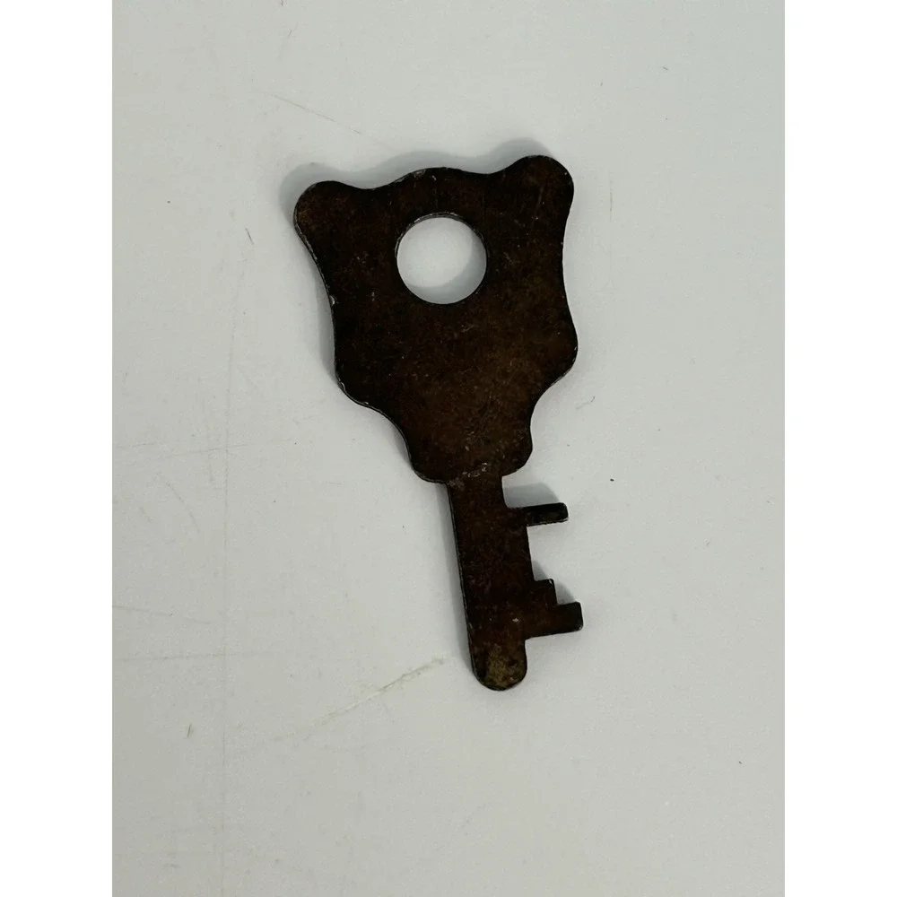 Vintage Master Lock Co. Flat Skeleton Key